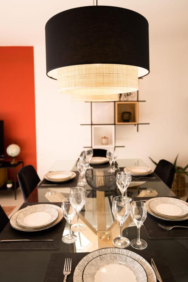 Le Reposoir - New 2 Bedroom Apartment With Terrace & Garage Анси Экстерьер фото