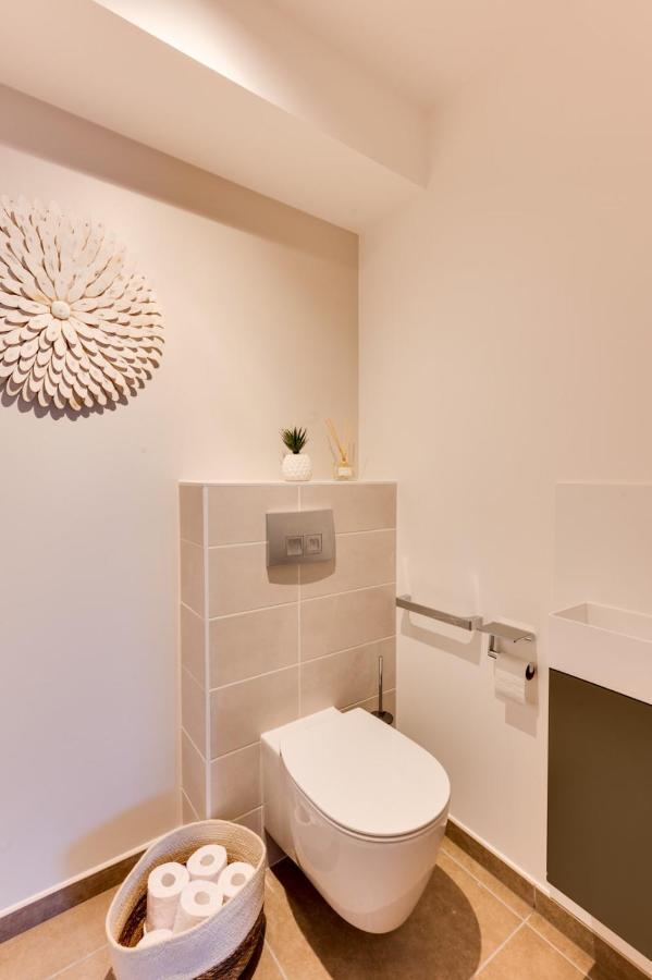 Le Reposoir - New 2 Bedroom Apartment With Terrace & Garage Анси Экстерьер фото